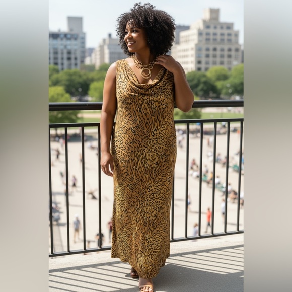 Leopard Print Sleeveless Dress - Picture 4 of 12